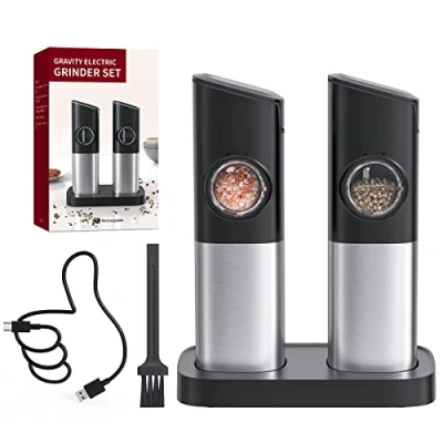 Immagine di CIRCLE JOY Set Macina Sale e Pepe Elettrico Macinaspezie a Gravità con Doppia Stazione di Ricarica, Contenitore da 100ml, Coperchio Antipolvere, Spazzola, Luce LED Bianca Rugosità Regolabile