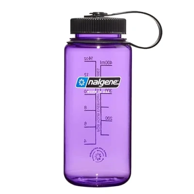 Immagine di Nalgene Sustain Tritan Borraccia senza BPA, realizzata con materiale derivato dal 50% di rifiuti plastica, 16 once, bocca larga, viola