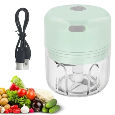 Immagine di Baxcdyswe Tritatutto da Cucina Elettrico 250ml, Mini Frullatore Elettrico, USB Multi Ricaricabile, 3 Lame in Acciaio Inox, Portatile Piccolo per Carne, Frutta, Aglio (Verde)