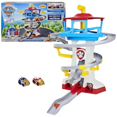 Immagine di Paw Patrol, Set di Gioco Adventure bay Pista da Corsa Die Cast con 2 Veicoli Esclusivi, in Scala 1:55