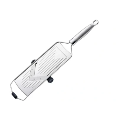 Immagine di RÖSLE Mandolina con Lama a V, Utensile, per Verdure come Cetrioli o Pomodori, 5 Spessori di Taglio, Acciaio 18/10, Base in Silicone, Incluso Supporto Salva Dita e Custodia Protettiva