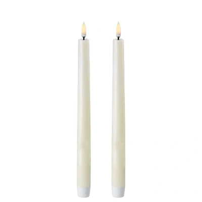 Immagine di Piffany Copenhagen Uyuni Lighting Taper Set di 2 candele a LED in vera cera, 2,3 x 25 cm, funzione timer per 6 ore, nessun pericolo incendio, nessuna fuliggine e odore