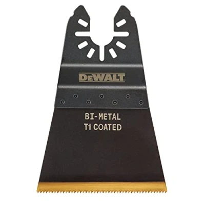Immagine di DEWALT Lama In Titanio Lunga Durata Larghezza 64 Mm Lunghezza 43Mm Per Tagli Su Legno, Legno Con Chiodi, Cartongesso E Materiali Plastici