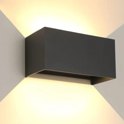 Immagine di FUPE 25W LED Applique da Esterno/Interno Lampada Esterno a Parete IP65 Impermeabile Moderno Alluminio Nero 3000K Bianco Caldo per Luce Angolo di Regolabile