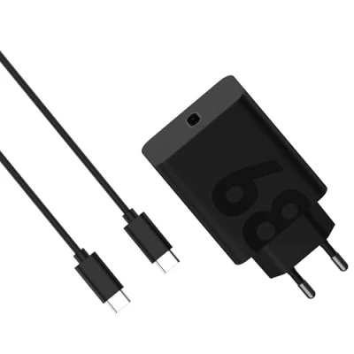 Immagine di Motorola Caricatore per smartphone Presa USB C ® (Power Delivery) con funzione di carica veloce 68 W GaN, Power Delivery (USB PD) Nero