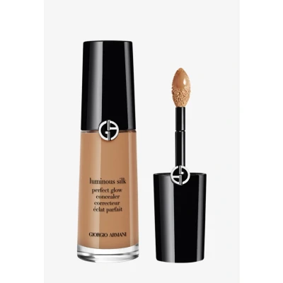 Immagine di Giorgio Armani Luminous Silk Multi Purpose Glow Concealer, 8, 12 ml