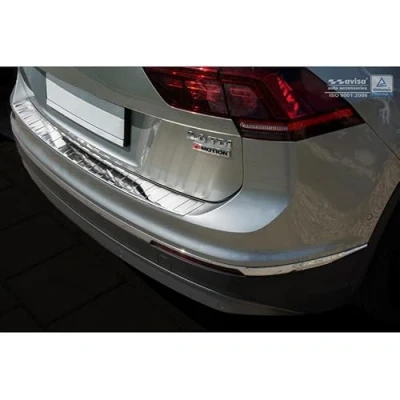 Immagine di Protezione paraurti Posteriore in Acciaio Inox Cromato Compatibile con Volkswagen Tiguan II incl. Allspace 2016 &#039;Ribs&#039;
