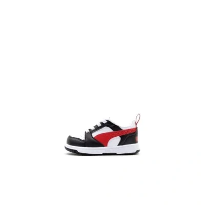 Immagine di PUMA Unisex Sneaker Rebound V6 Lo per bimbi ai primi passi, White For All Time Red Black, 24 EU