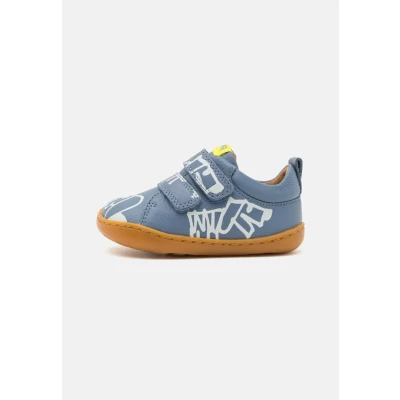 Immagine di Camper Unisex Scarpe primi passi multicoloured per bambini, Taglia: 24, Multi coloured Pelle