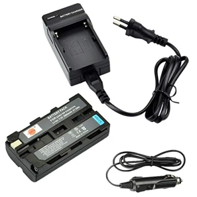 Immagine di DSTE Ricambio Batteria + DC01E Caricabatteria Compatible per Sony NP F550 F330 F570 CCD RV100 RV200 SC5 SC5/E SC55E SC7/E SC8/E SC9 TR1 TR11 TR1100E