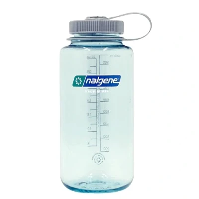 Immagine di Nalgene Sustain Borraccia in Tritan senza BPA, realizzata con materiale derivato dal 50% di rifiuti plastica, 907,2 g, imboccatura larga, schiuma mare
