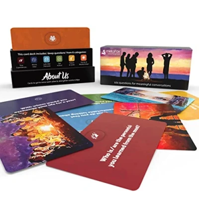 Immagine di metaFox About Us conversation Starters 101 getting to know you questions Fun and deep cards game for friends, family, teammates