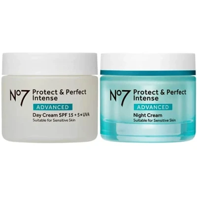 Immagine di (confezione singola) No7 Protect &amp; Perfect Day Night Cream Bundle Set (50 ml ciascuno)