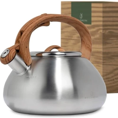 Immagine di WALDWERK Bollitore (2,3 L) per induzione e fornello a gas con manico effetto legno flauto fischio, acciaio inox plastica