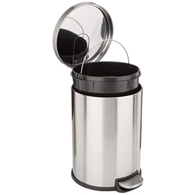 Immagine di Amazon Basics Pattumiera Rotondo con chiusura silenziosa, 5.3 Gallon, 20 l, Acciaio inossidabile