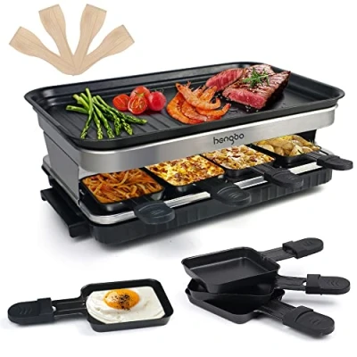 Immagine di Raclette Grill per 8 Persone, Piastra Griglia Elettrica Cucinare con Rivestimento Antiaderente Termico,Temperatura Regolabile, Manico Isolato, Padelle, 4 Pala di Legno, 1500 W, Nero