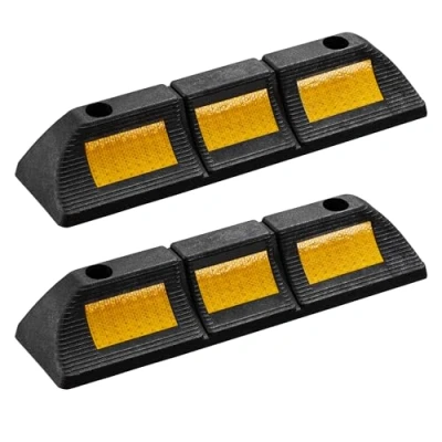 Immagine di Wiltec Delimitatore di parcheggio, 2 battiruota in gomma 560x150x100mm con fasce rifrangenti, Fermaruota